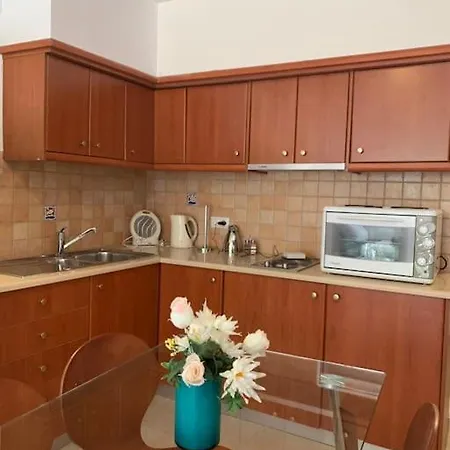 Apartament Cassiopeia 2-bedroom Lower Apt On With Pool *