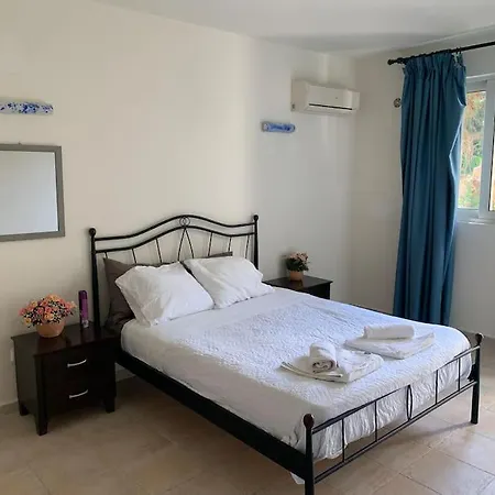 Apartament Cassiopeia 2-bedroom Lower Apt On With Pool Chania (Crete)