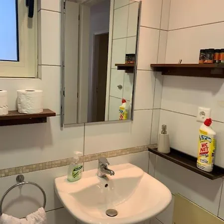 Cassiopeia 2-bedroom Lower Apt On With Pool Χανιά