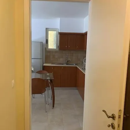 Cassiopeia 2-bedroom Lower Apt On With Pool Apartment